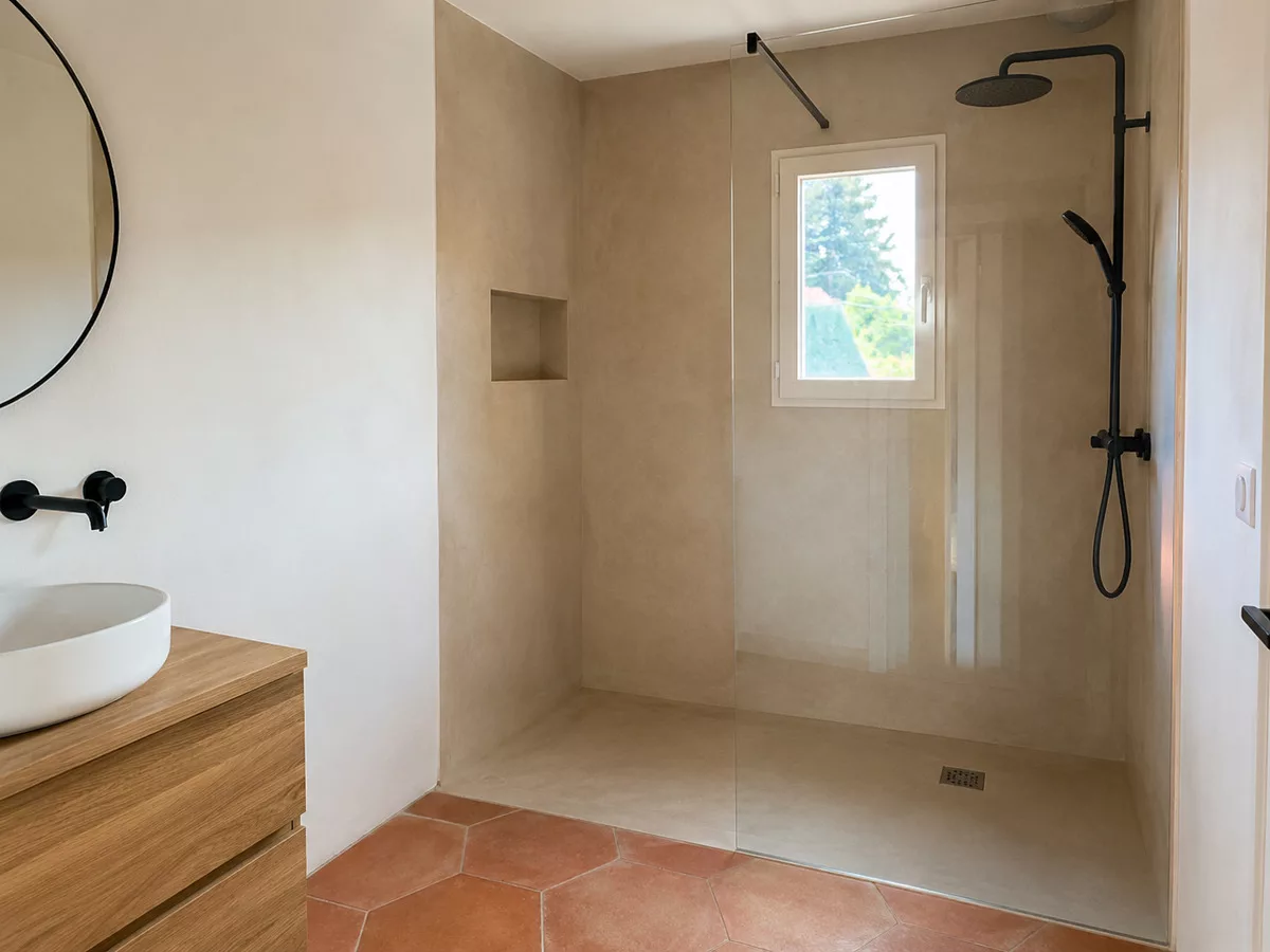 salle bain toulouse béton ciré terminée